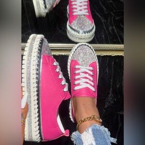 Hot pink women’s shiny rhinestones shoes NEW